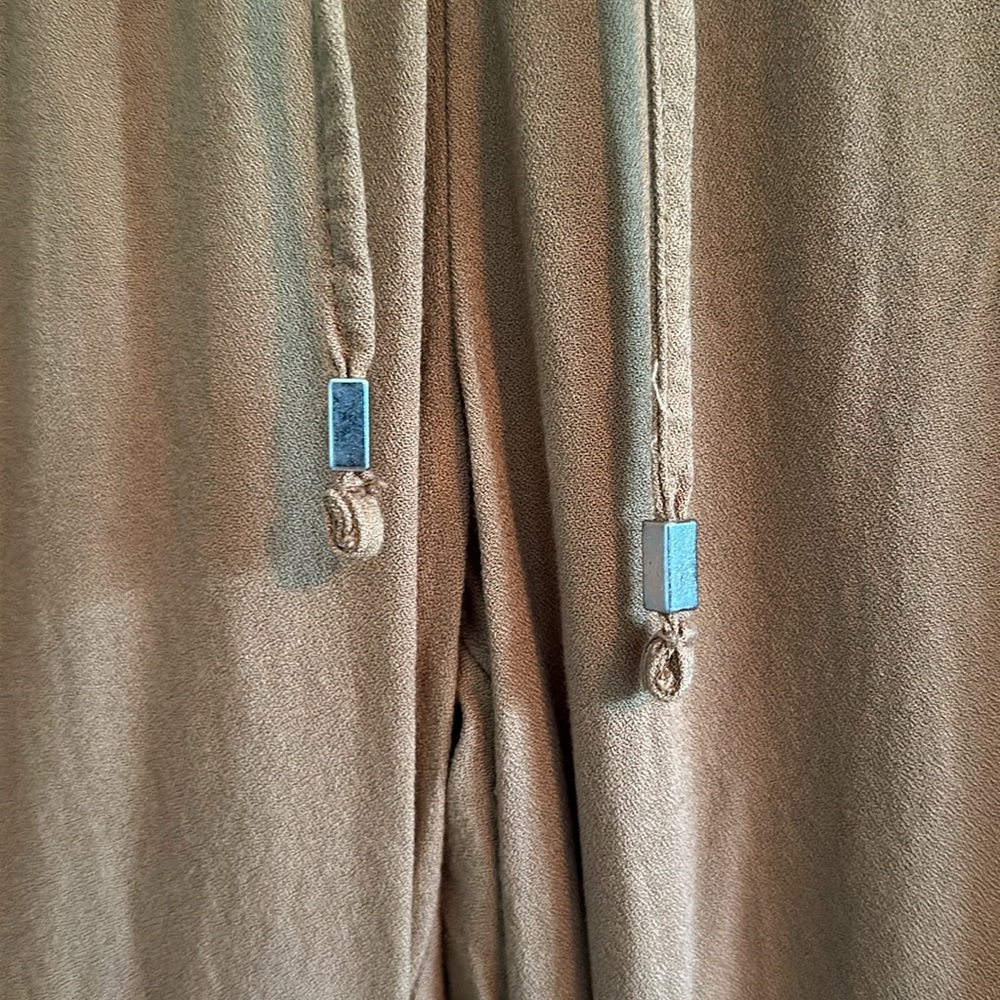Old Navy Pull On Pants - Picture 4 of 6